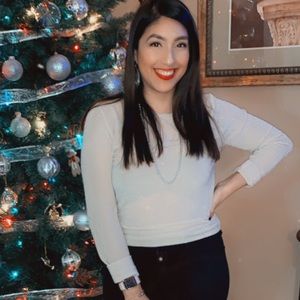 Meet your Posher, Saira